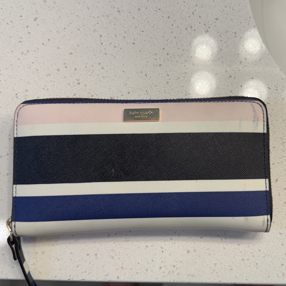 kate spade Striped Zip Wallet in Navy, White, Light Pink
